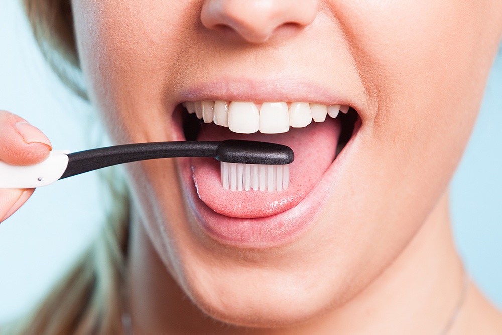 3 Reasons To Brush Your Tongue